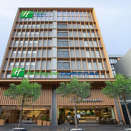 Holiday Inn Express & Suites Bangkok Central Pier By Ihg Ngoại thất bức ảnh