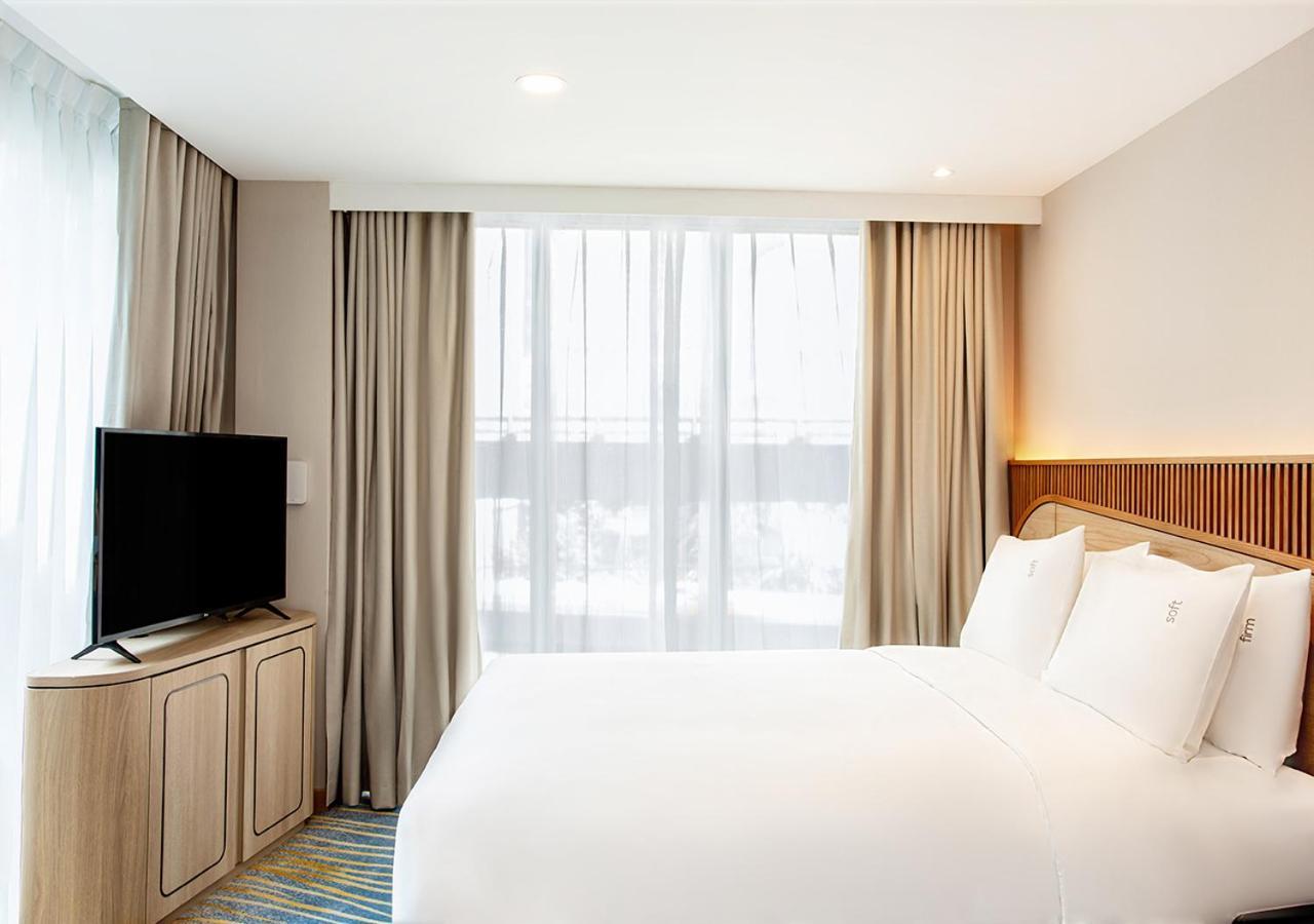 Holiday Inn Express & Suites Bangkok Central Pier By Ihg Ngoại thất bức ảnh