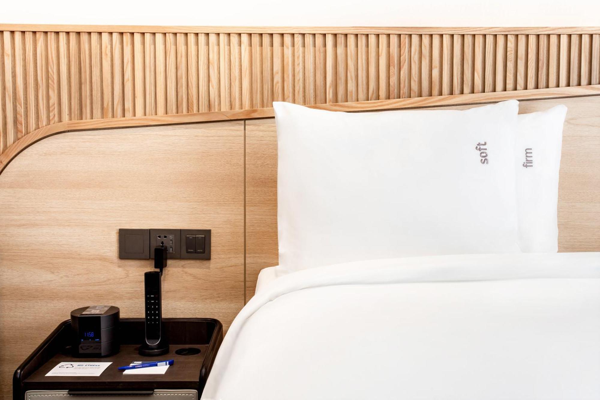 Holiday Inn Express & Suites Bangkok Central Pier By Ihg Ngoại thất bức ảnh