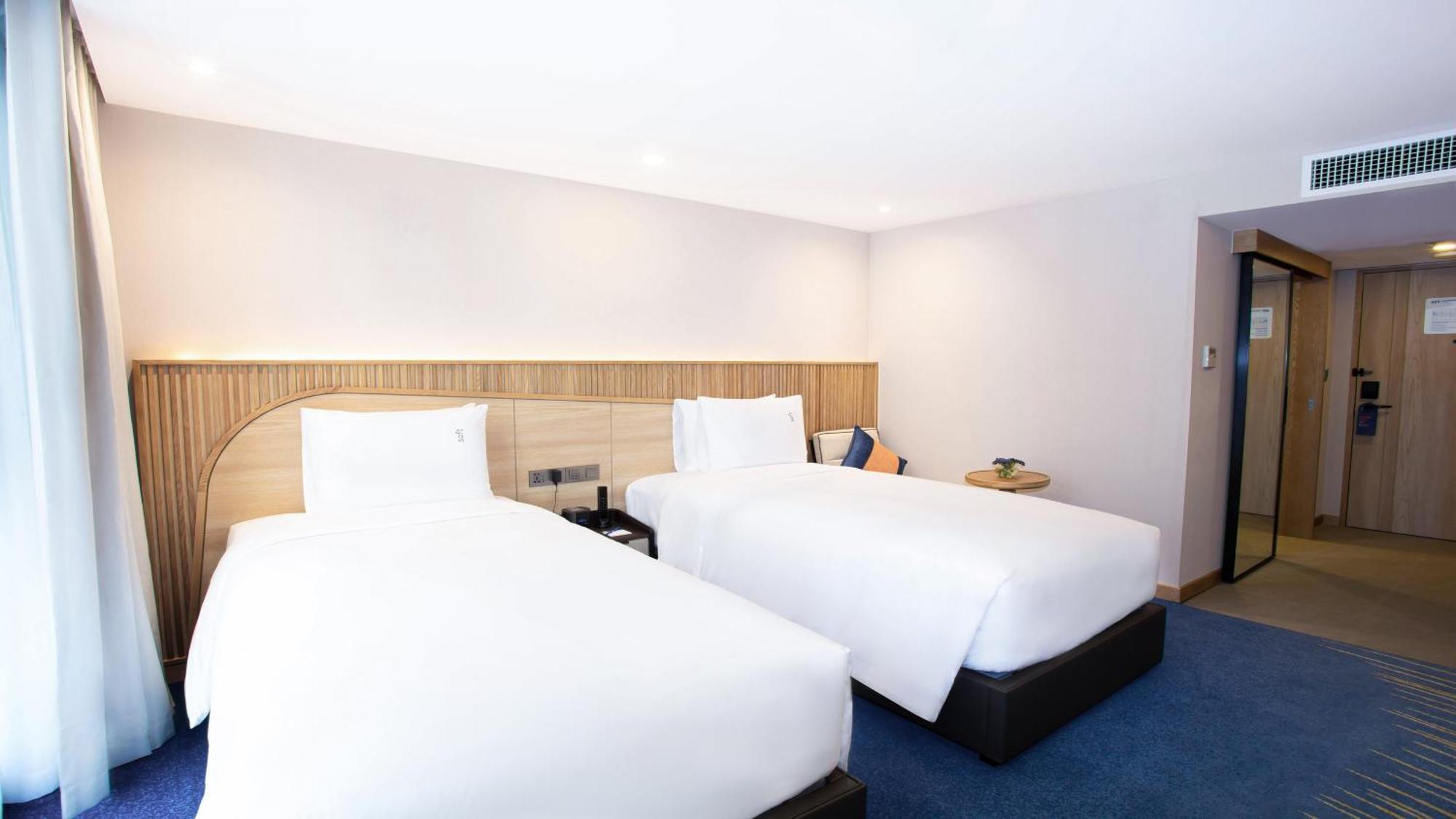 Holiday Inn Express & Suites Bangkok Central Pier By Ihg Ngoại thất bức ảnh